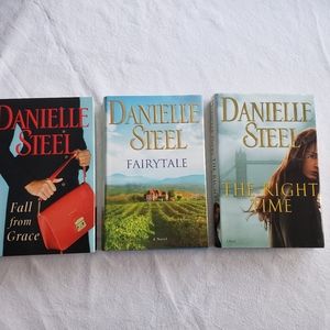 3 Danielle Steel Hardbacks